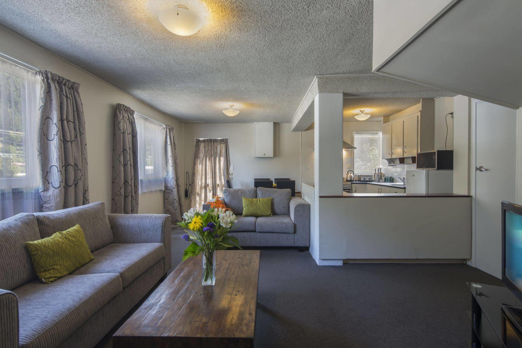 Abba Court Motel Queenstown Dış mekan fotoğraf